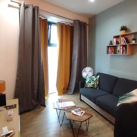 Le Capucin Avec Parking Apartmán