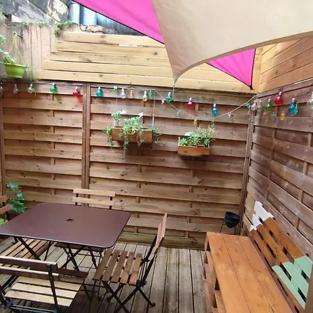 Le Capucin Avec Parking *