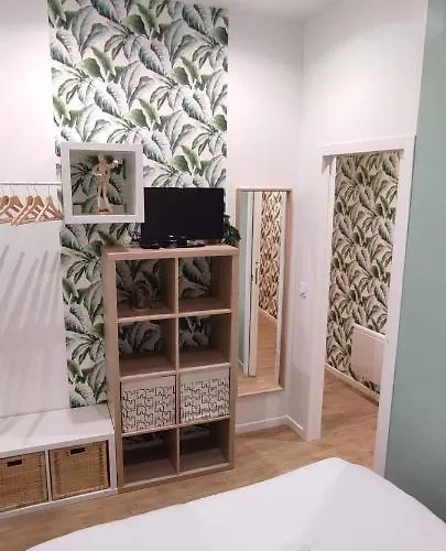 Le Capucin Avec Parking 보르도