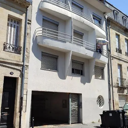 Le Capucin Avec Parking Lägenhet